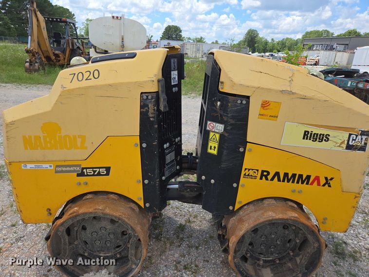 image for item EN3919 2021 Multiquip Rammax 1575 trench compactor