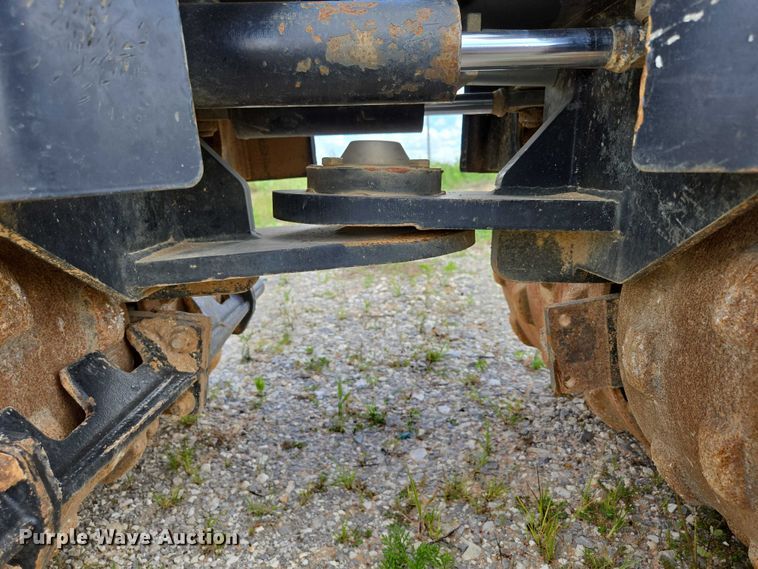 image for item EN3919 2021 Multiquip Rammax 1575 trench compactor