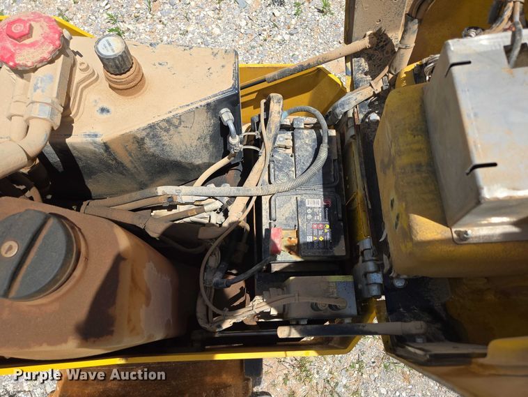 image for item EN3919 2021 Multiquip Rammax 1575 trench compactor