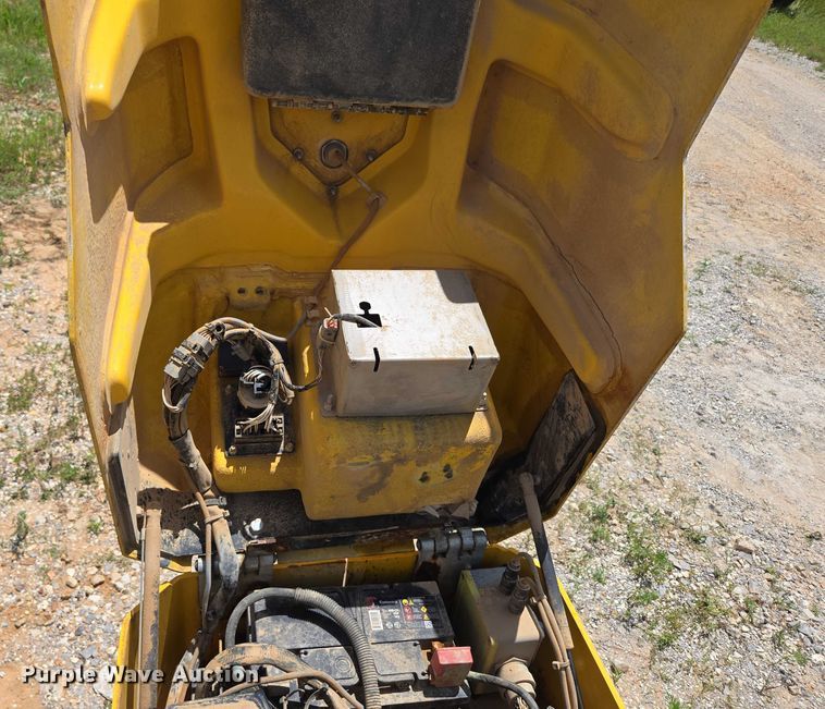 image for item EN3919 2021 Multiquip Rammax 1575 trench compactor