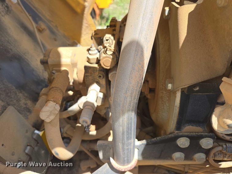 image for item EN3919 2021 Multiquip Rammax 1575 trench compactor