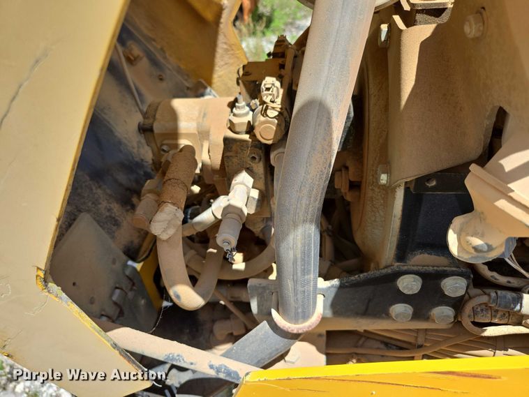 image for item EN3919 2021 Multiquip Rammax 1575 trench compactor