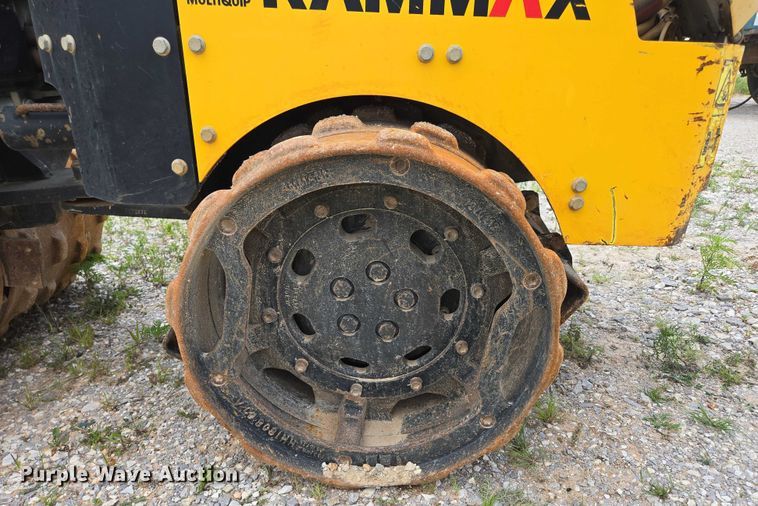image for item EN3919 2021 Multiquip Rammax 1575 trench compactor