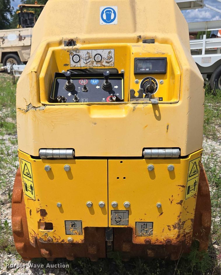 image for item EN3920 2021 Multiquip Rammax 1575 trench compactor