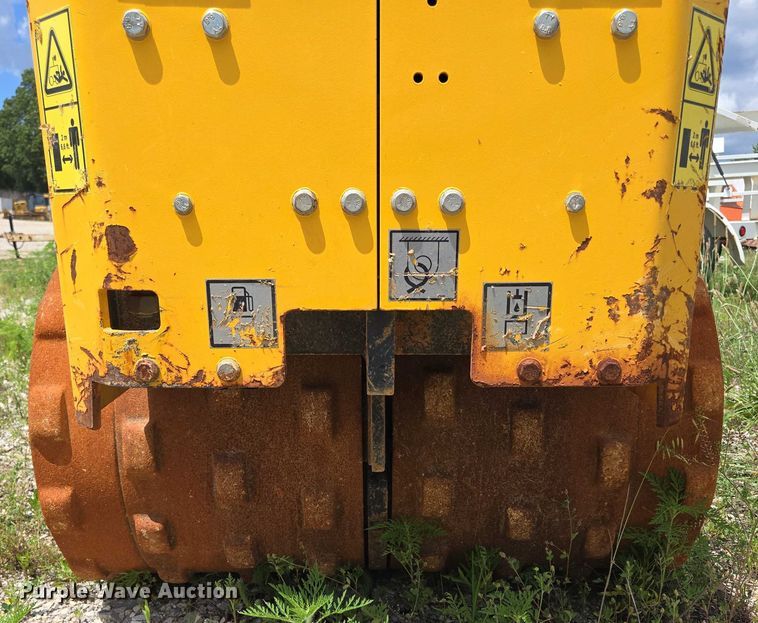 image for item EN3920 2021 Multiquip Rammax 1575 trench compactor