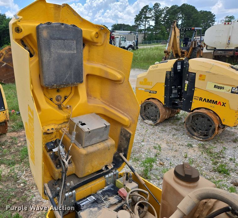 image for item EN3920 2021 Multiquip Rammax 1575 trench compactor