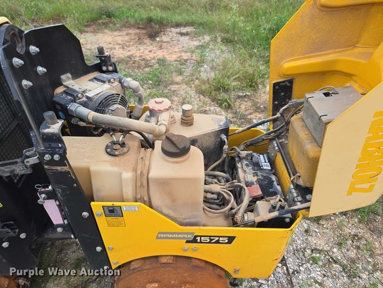 image for item EN3920 2021 Multiquip Rammax 1575 trench compactor