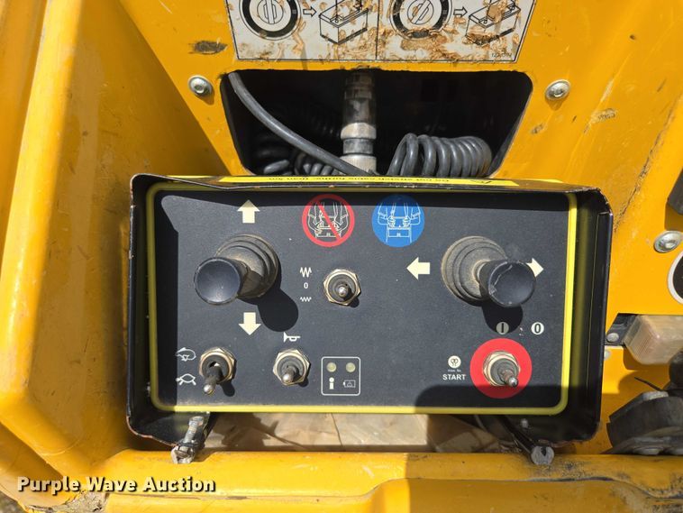 image for item EN3920 2021 Multiquip Rammax 1575 trench compactor