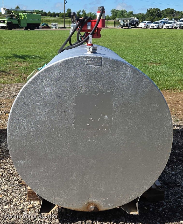 image for item EN3927 Certified Equipment and Mfg. Co. diesel fuel tank