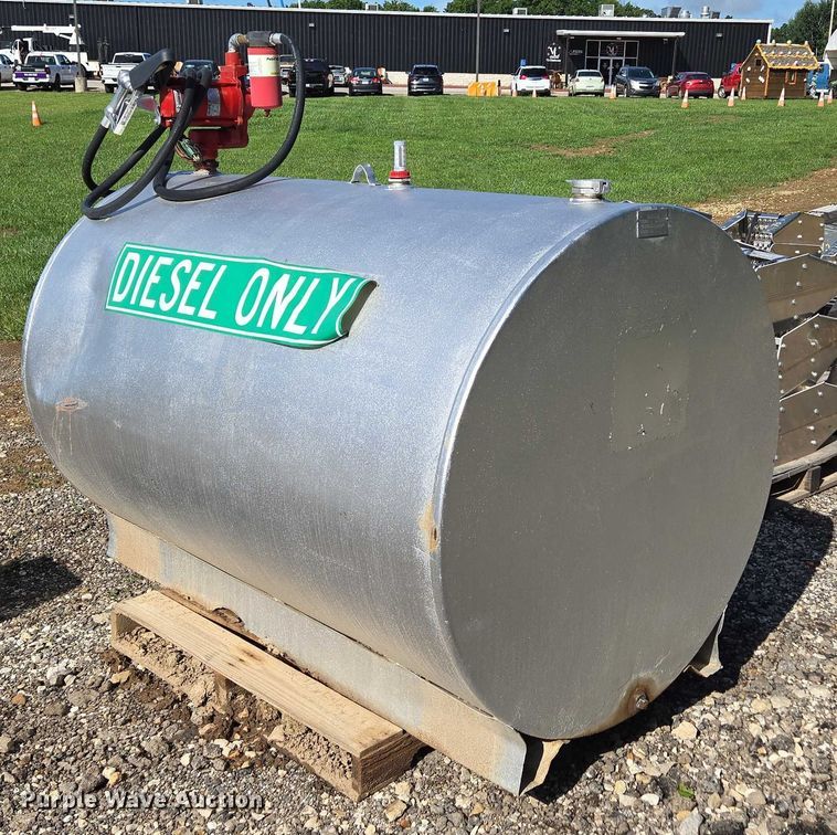 image for item EN3927 Certified Equipment and Mfg. Co. diesel fuel tank