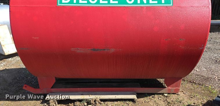 image for item EN3929 Diesel fuel tank