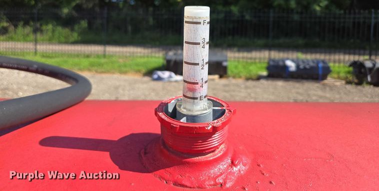 image for item EN3929 Diesel fuel tank