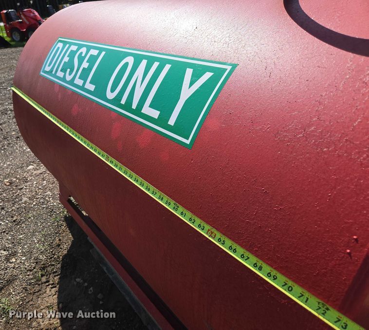 image for item EN3929 Diesel fuel tank