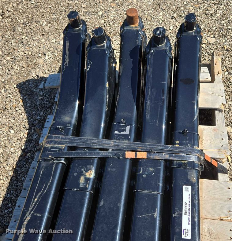 image for item EN3932 (5) drop axles