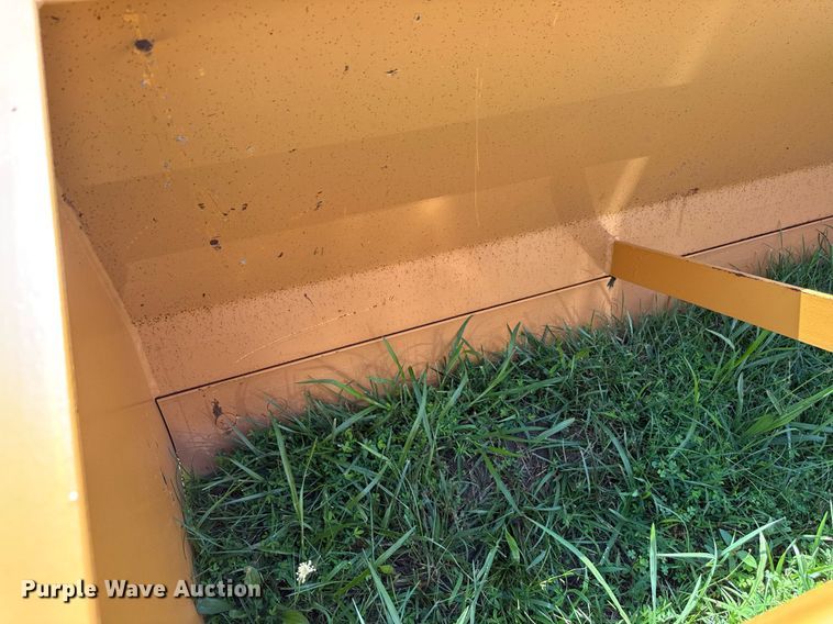 image for item EN3933 Industrial America F10T box blade