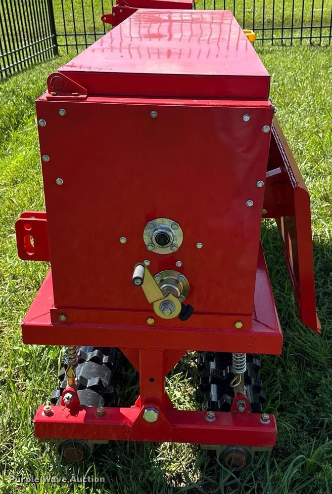 image for item EN3934 2024 AGT STSD10 seeder