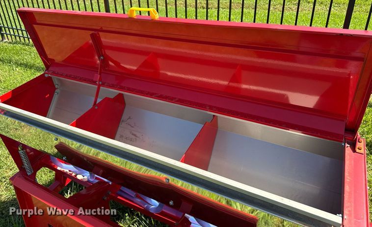 image for item EN3934 2024 AGT STSD10 seeder