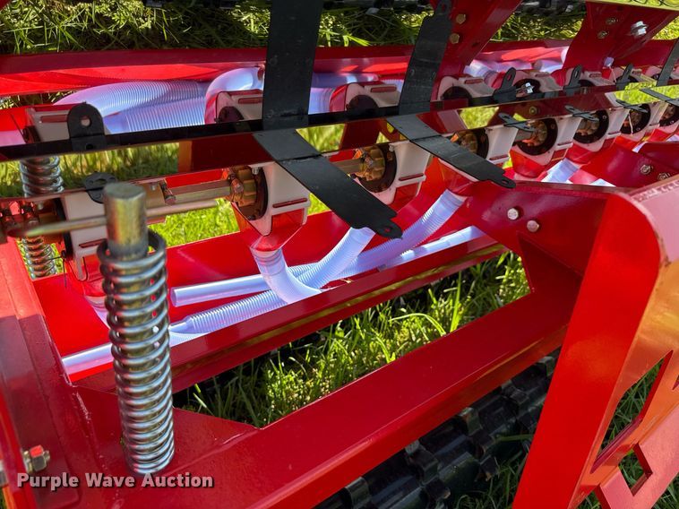 image for item EN3935 2024 AGT STSD10 seeder