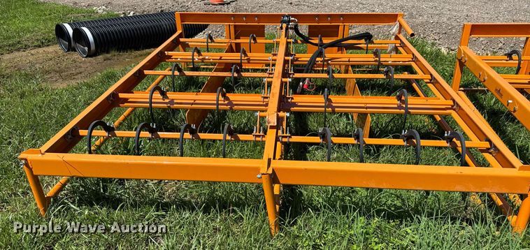 image for item EN3936 Land Honor skid steer bale accumulator grapple
