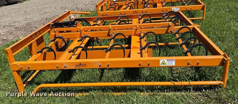 image for item EN3936 Land Honor skid steer bale accumulator grapple