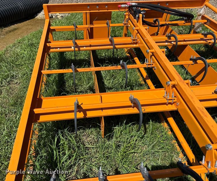 image for item EN3936 Land Honor skid steer bale accumulator grapple