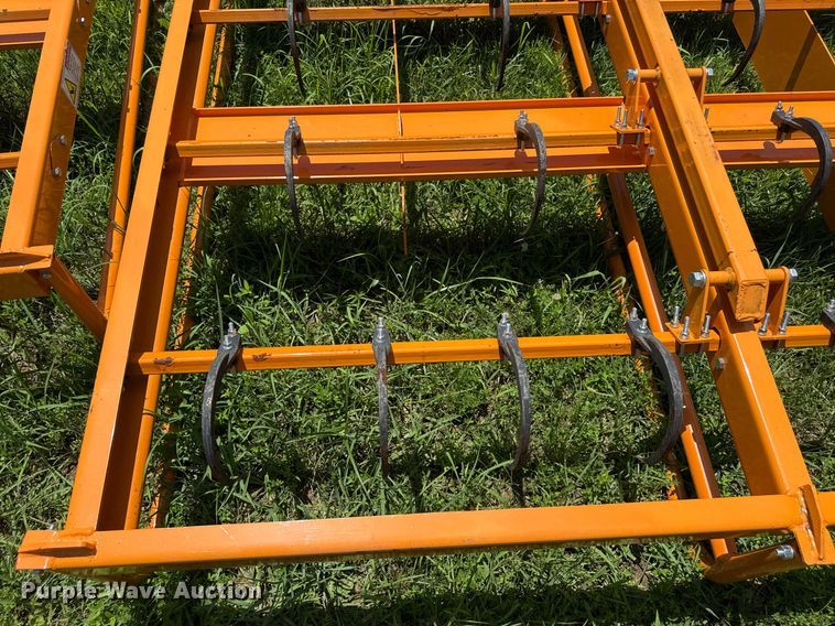 image for item EN3937 2024 Land Honor HAG-12-24Q skid steer bale accumulator grapple