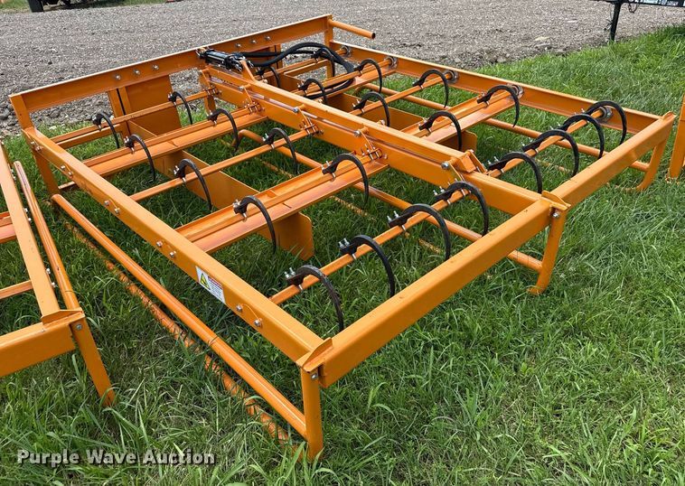 image for item EN3938 2024 Land Honor HAG-12-24Q skid steer bale accumulator grapple