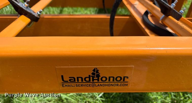 image for item EN3938 2024 Land Honor HAG-12-24Q skid steer bale accumulator grapple