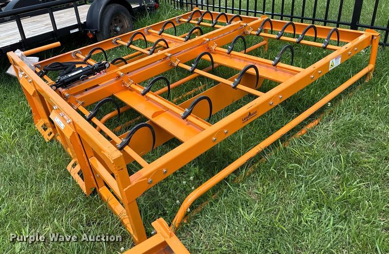 image for item EN3939 2024 Land Honor HAG-12-24Q skid steer bale accumulator grapple