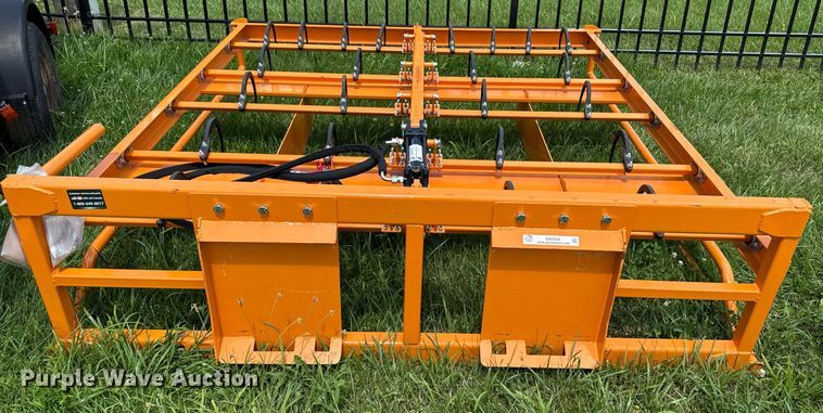 image for item EN3939 2024 Land Honor HAG-12-24Q skid steer bale accumulator grapple
