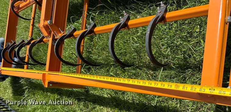 image for item EN3939 2024 Land Honor HAG-12-24Q skid steer bale accumulator grapple