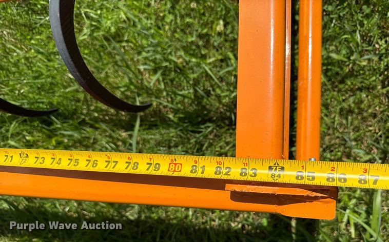 image for item EN3939 2024 Land Honor HAG-12-24Q skid steer bale accumulator grapple