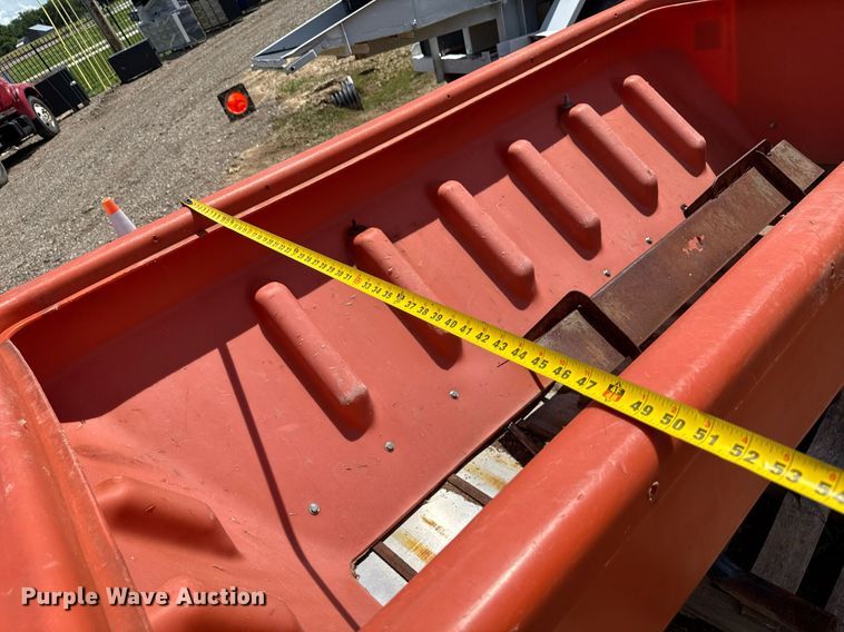 image for item EN3940 Swenson spreader