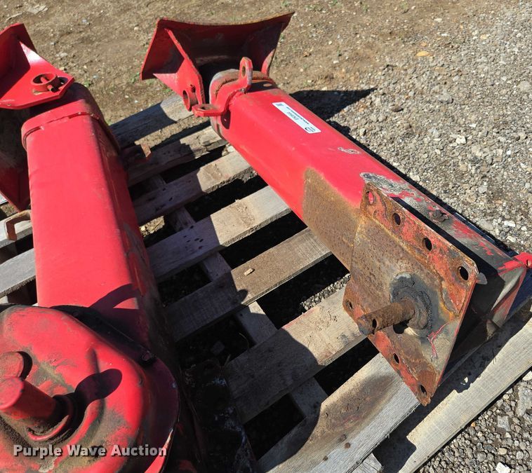 image for item EN3944 (2) trailer landing gear