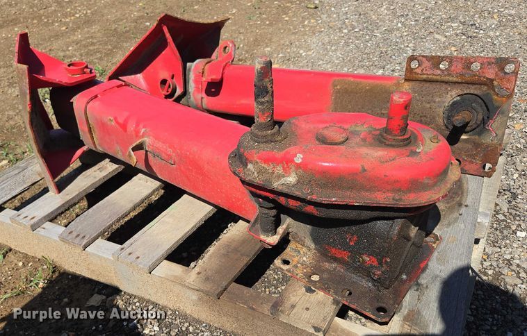 image for item EN3944 (2) trailer landing gear