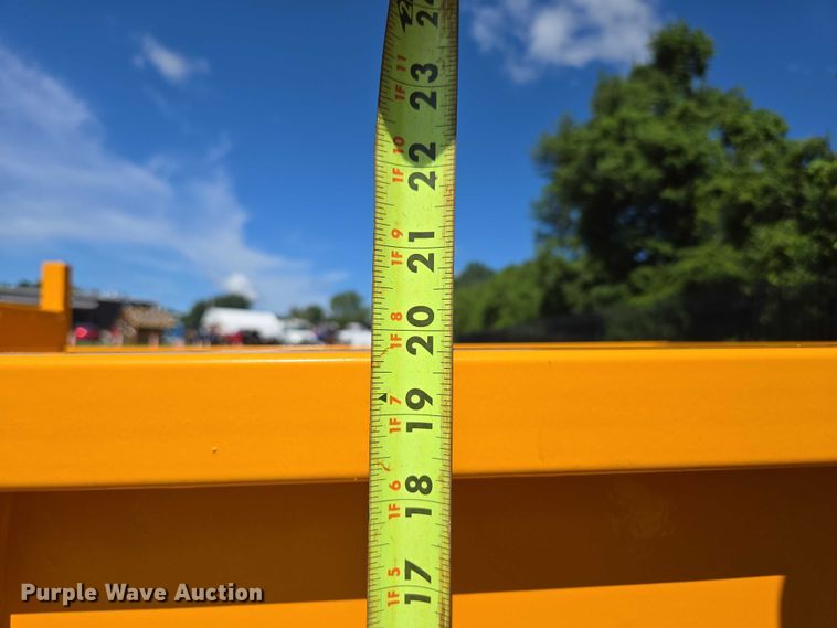 image for item EN3945 IR IRD25 crawler dumper