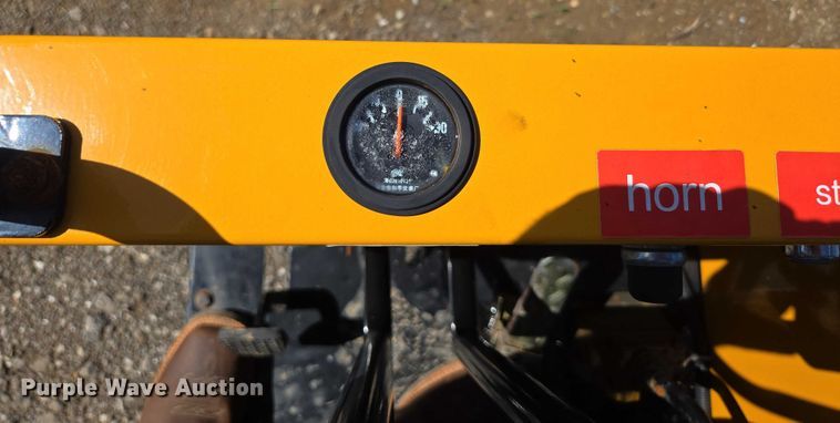 image for item EN3945 IR IRD25 crawler dumper