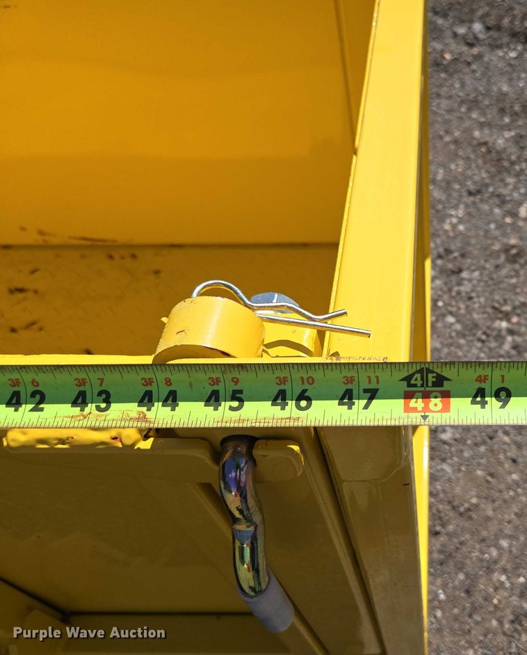 image for item EN3946 IRD IRD12 crawler dumper