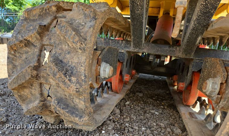 image for item EN3946 IRD IRD12 crawler dumper
