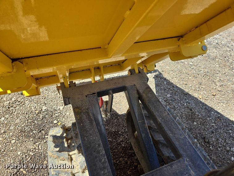 image for item EN3946 IRD IRD12 crawler dumper