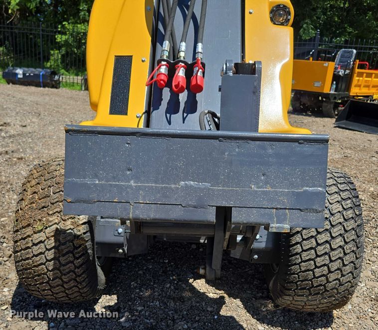 image for item EN3948 AGT HR230 compact wheel loader