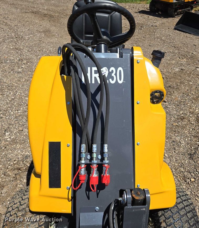 image for item EN3948 AGT HR230 compact wheel loader