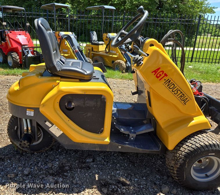 image for item EN3948 AGT HR230 compact wheel loader