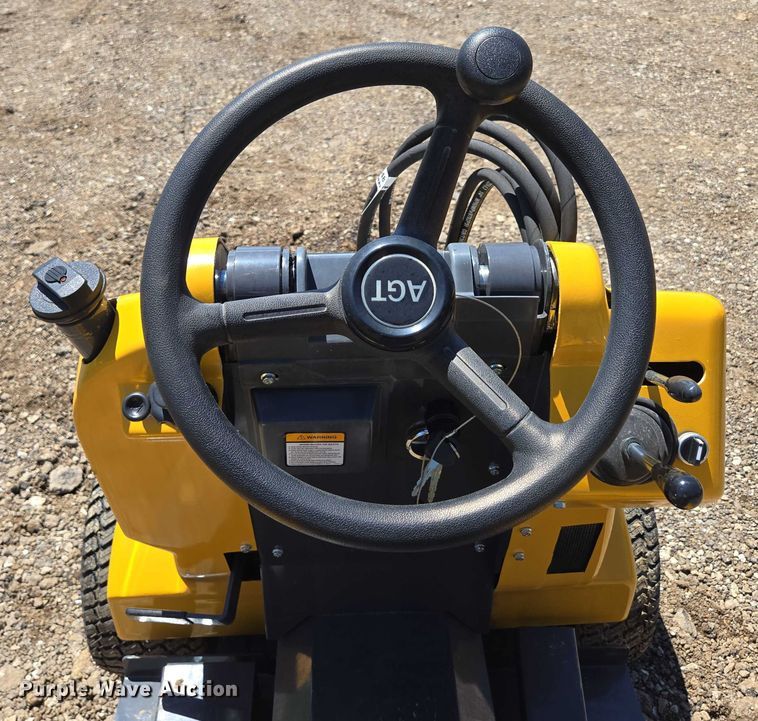 image for item EN3948 AGT HR230 compact wheel loader