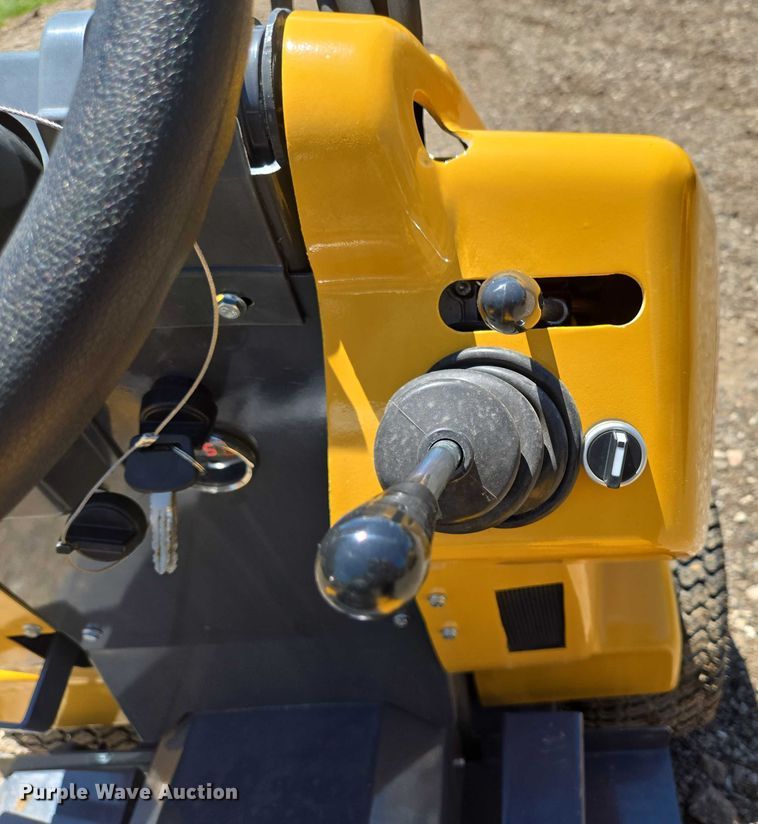 image for item EN3948 AGT HR230 compact wheel loader