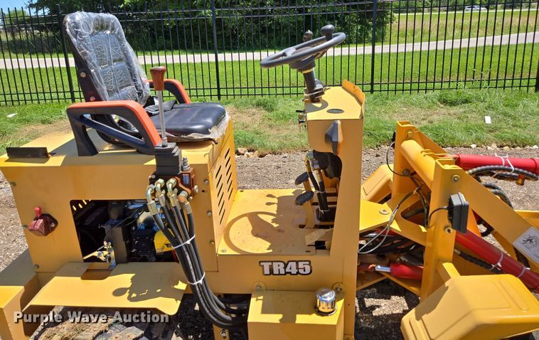image for item EN3949 2024 Traner TR45 compact wheel loader