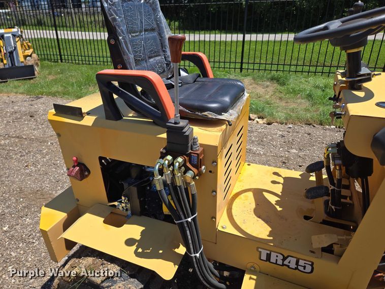 image for item EN3949 2024 Traner TR45 compact wheel loader