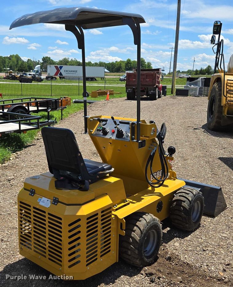 image for item EN3952 2024 EGN EG80 compact wheel loader