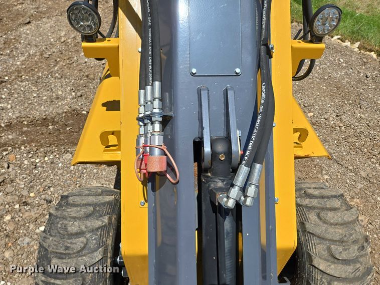 image for item EN3952 2024 EGN EG80 compact wheel loader