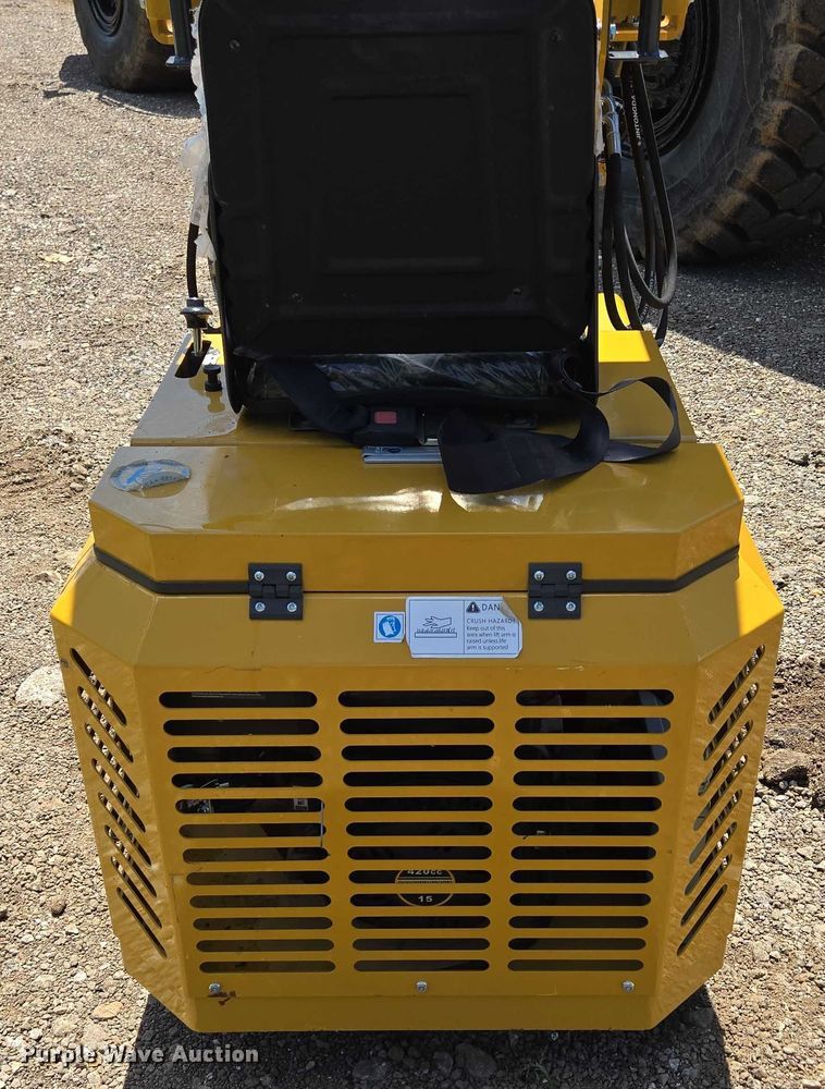 image for item EN3952 2024 EGN EG80 compact wheel loader